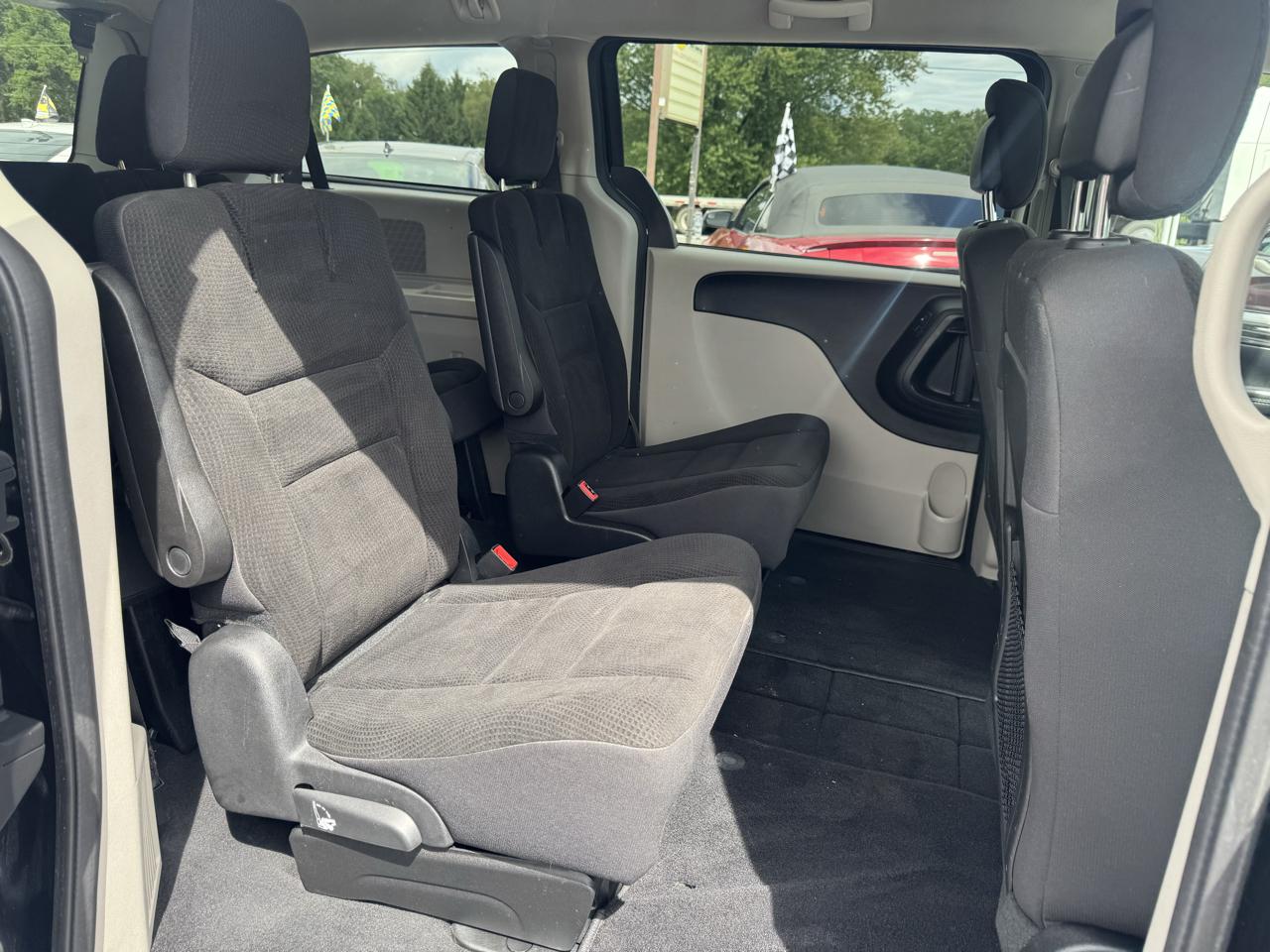 Dodge Grand Caravan photo 22