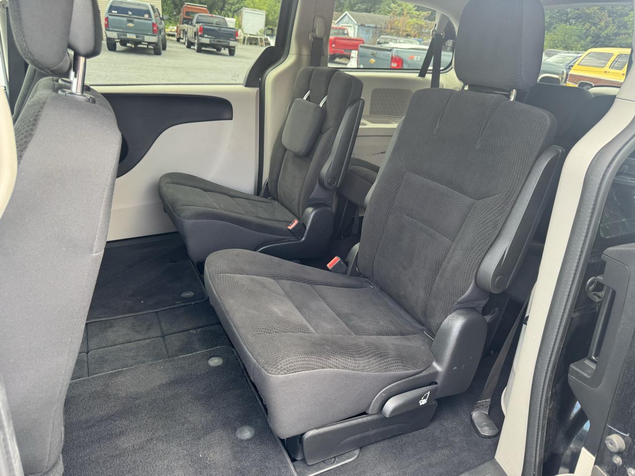 Dodge Grand Caravan photo 24