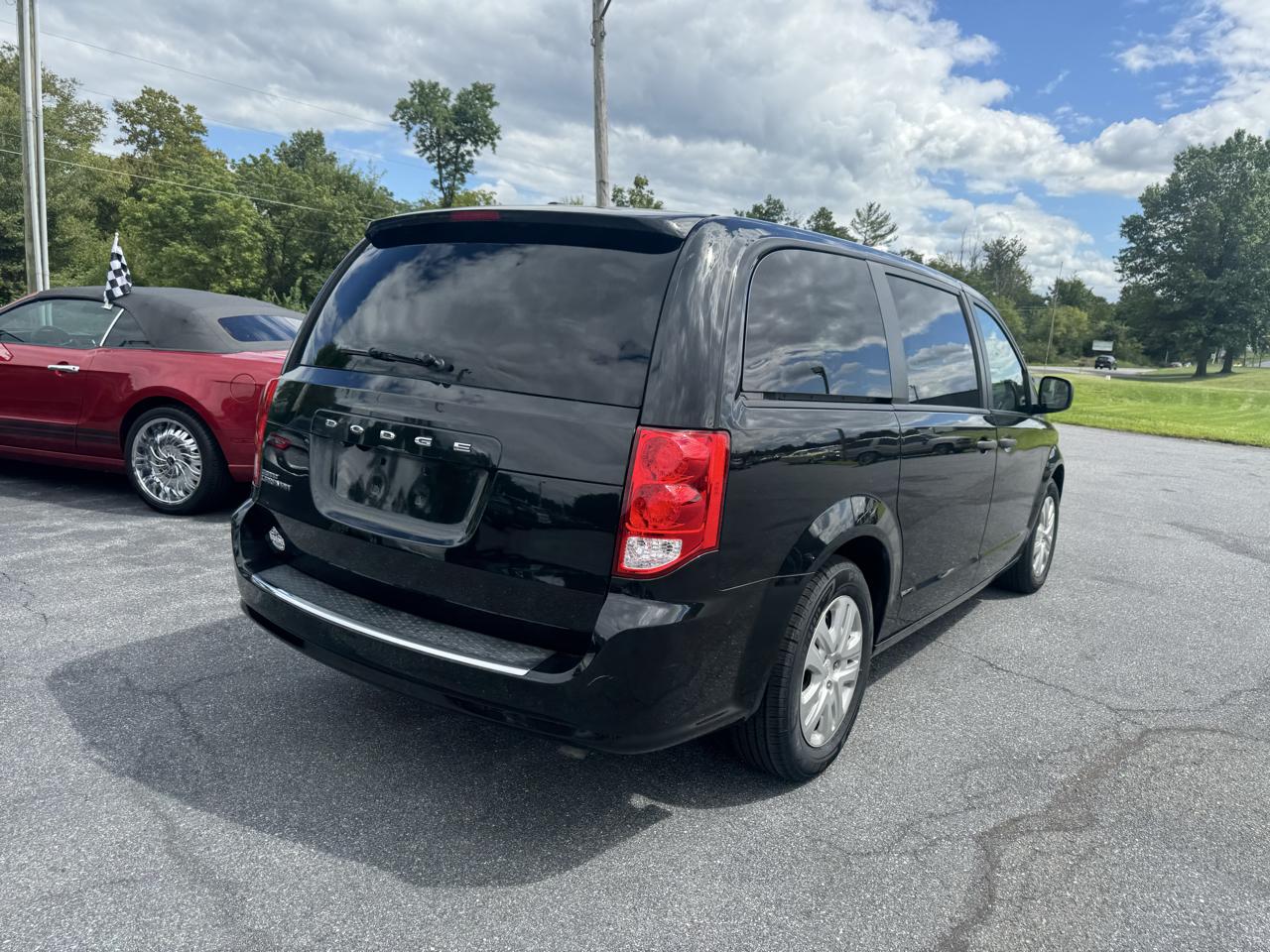 Dodge Grand Caravan photo 31