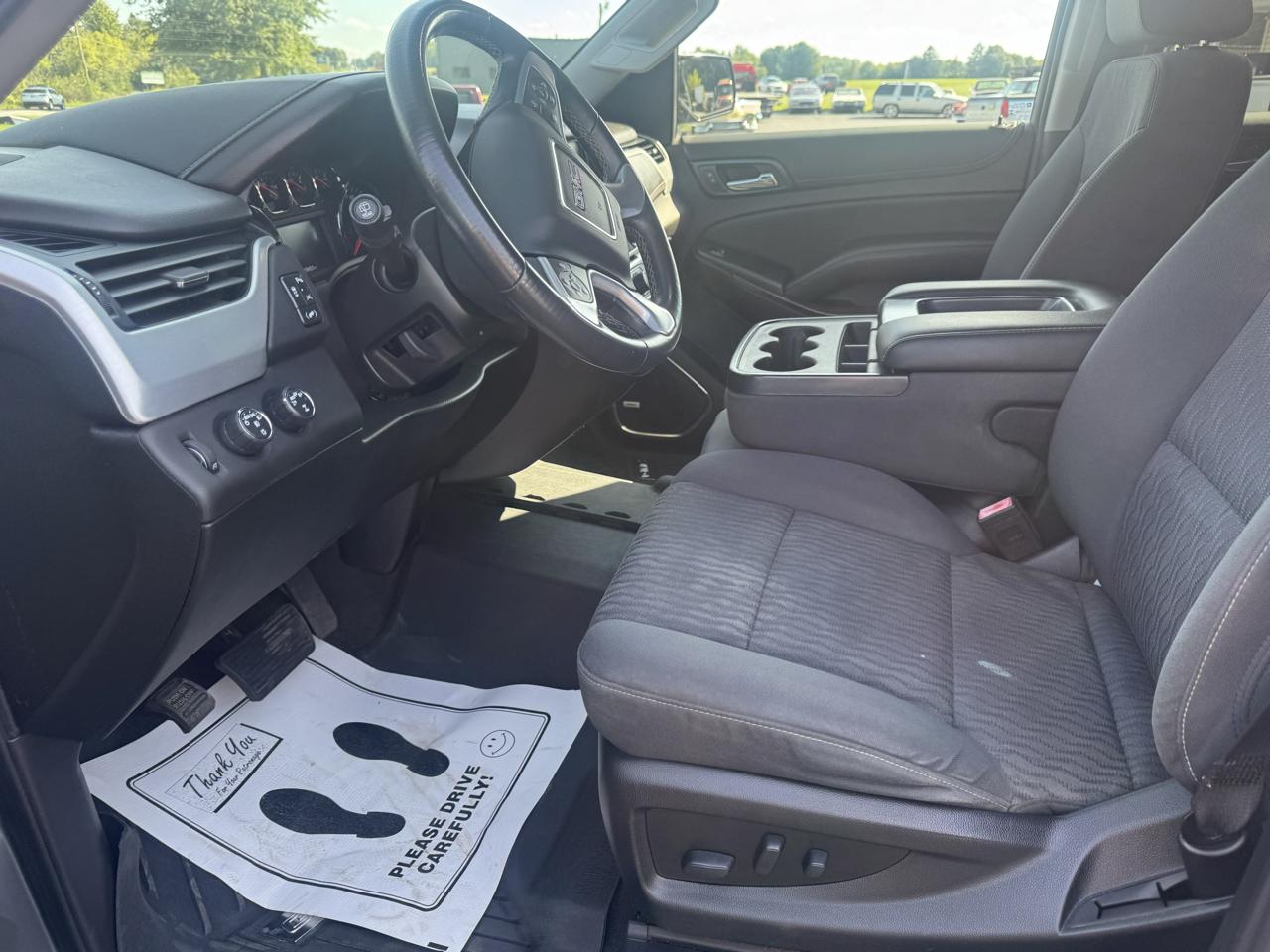 GMC Yukon XL 4WD 4dr SLE 2019