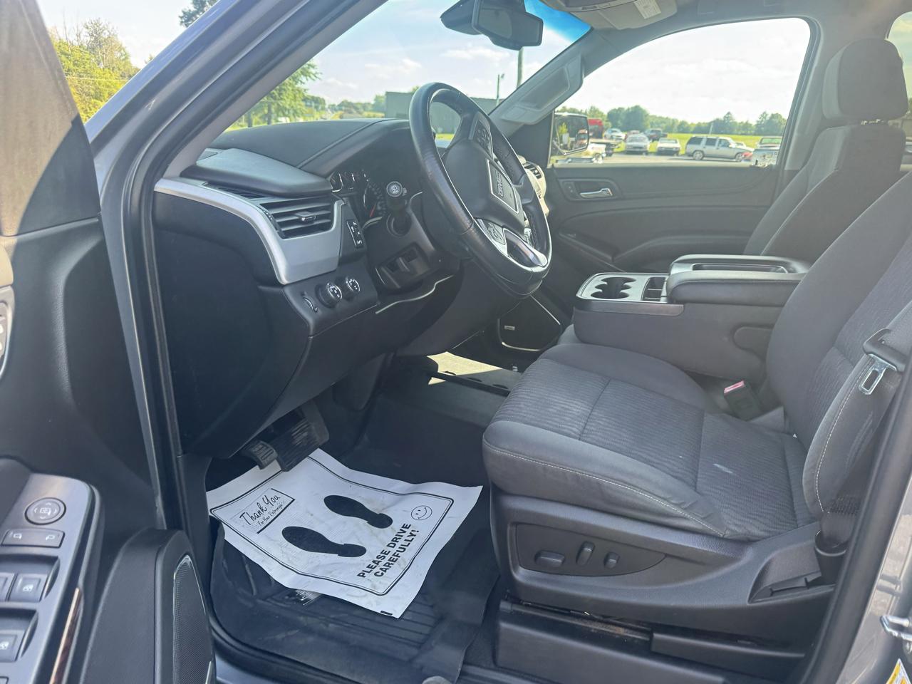 GMC Yukon XL 4WD 4dr SLE 2019