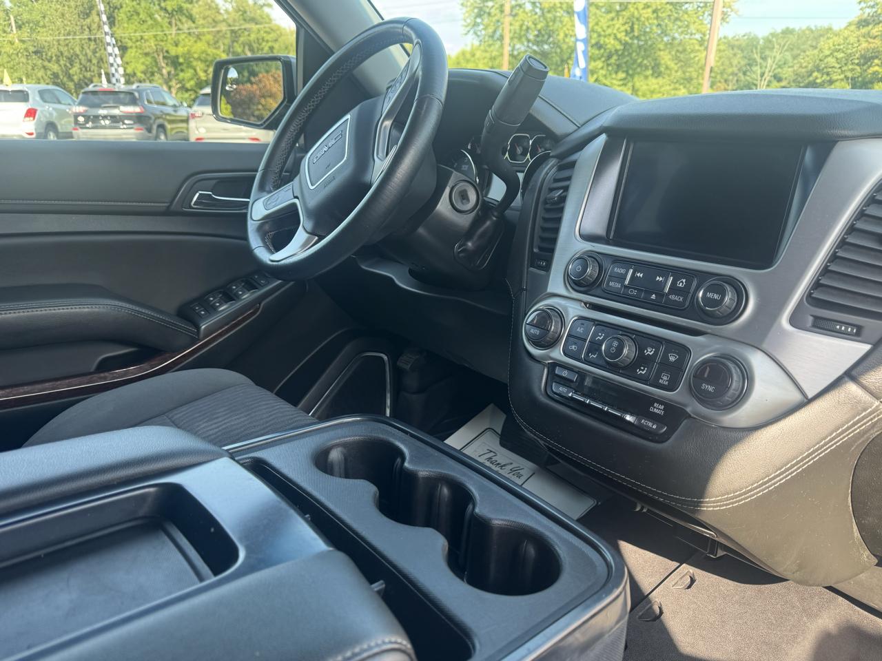 GMC Yukon XL 4WD 4dr SLE 2019