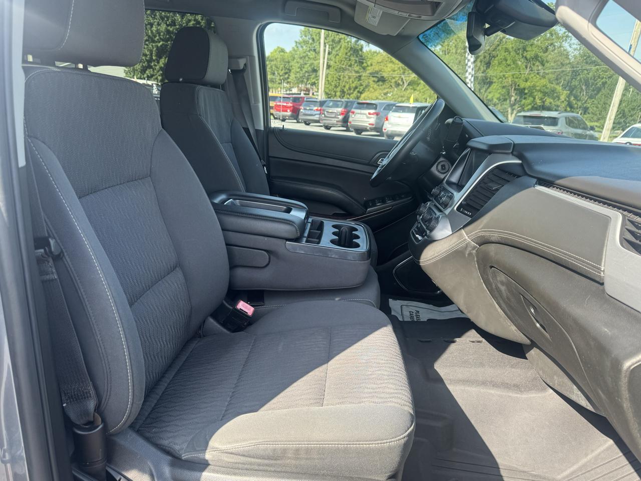 GMC Yukon XL 4WD 4dr SLE 2019