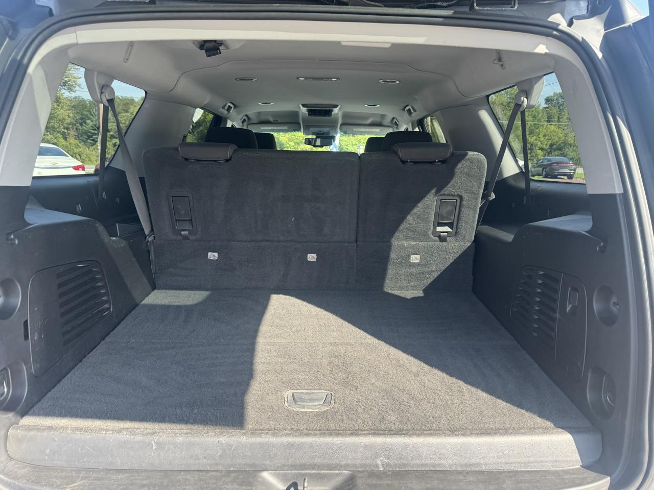 GMC Yukon XL 4WD 4dr SLE 2019