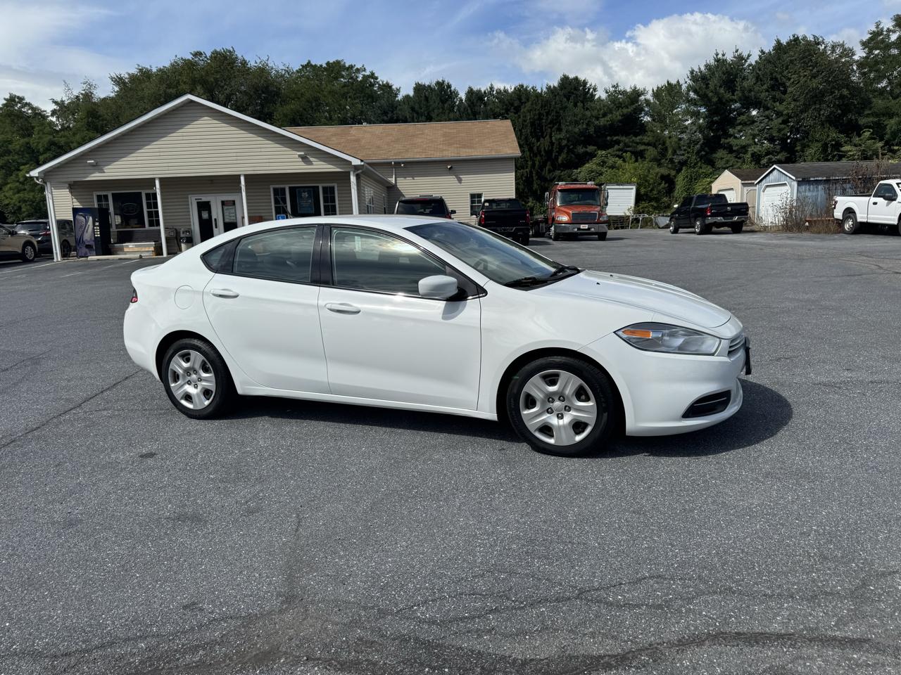 Dodge Dart 4dr Sdn SE 2015