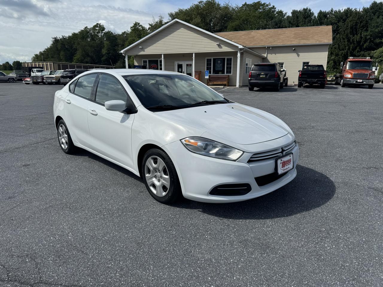 Dodge Dart 4dr Sdn SE 2015