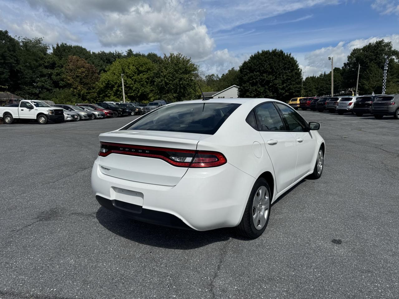 Dodge Dart 4dr Sdn SE 2015