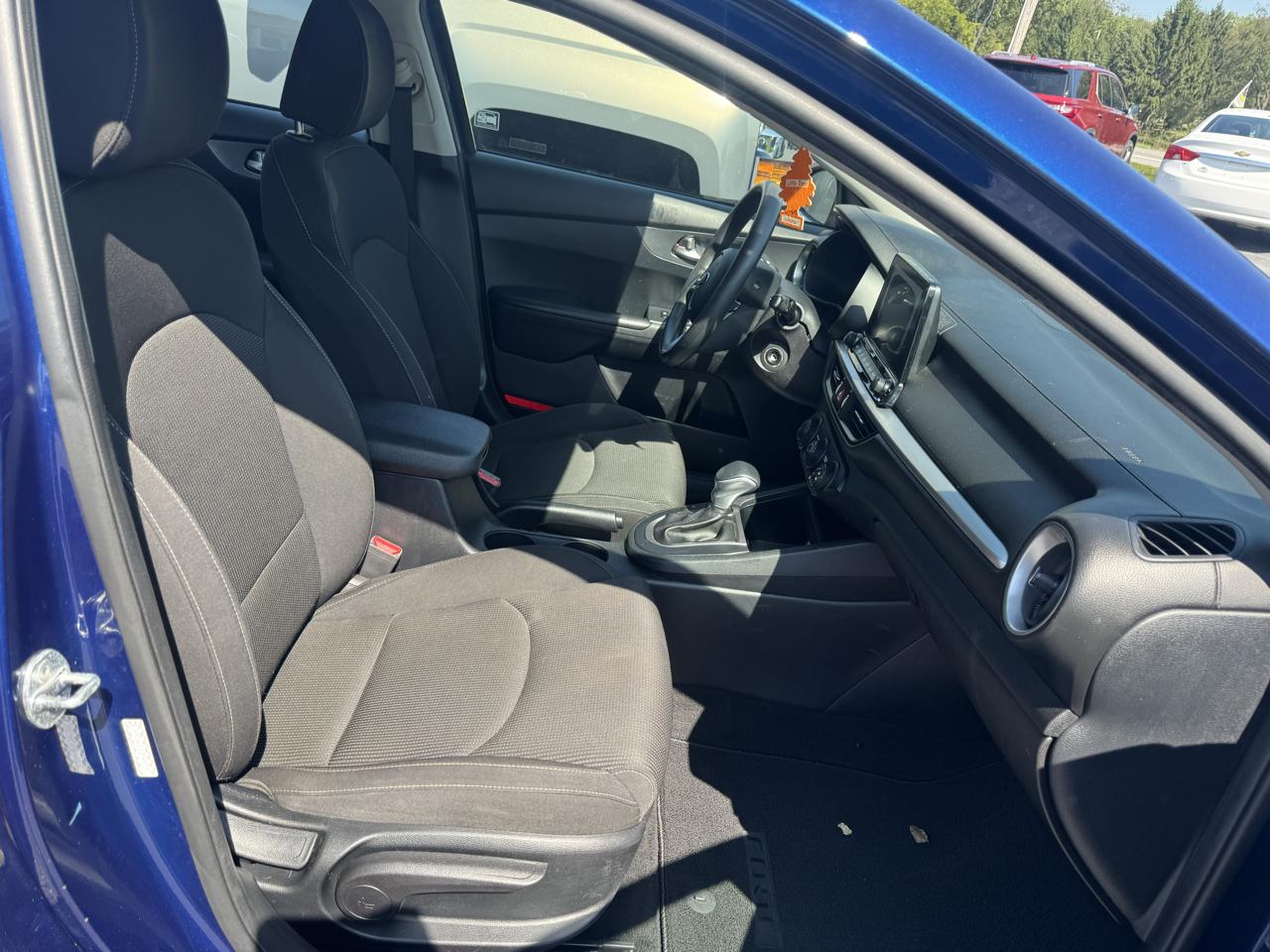 Kia Forte photo 21