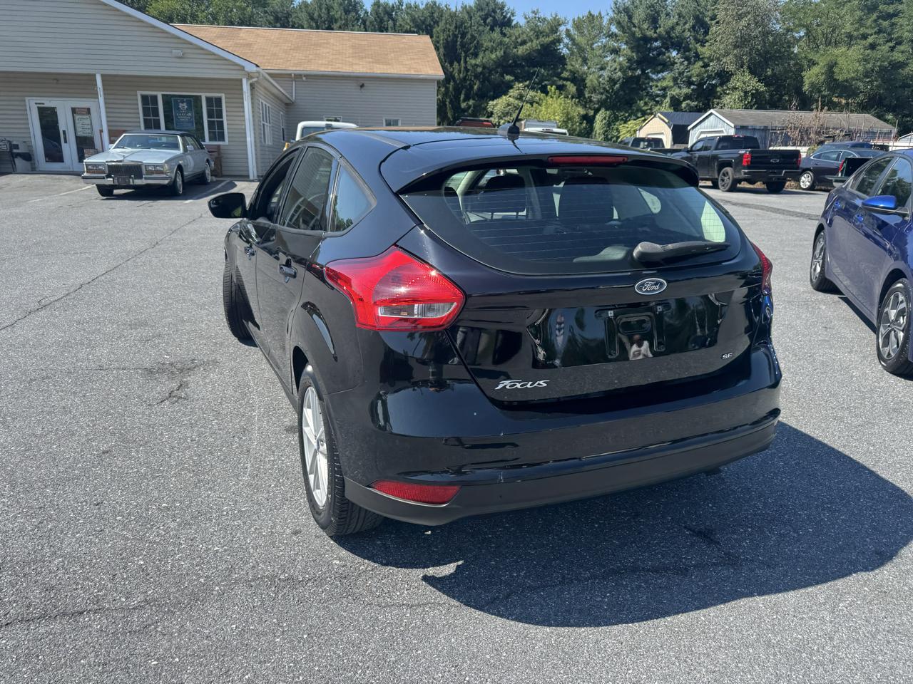 Ford Focus photo 32