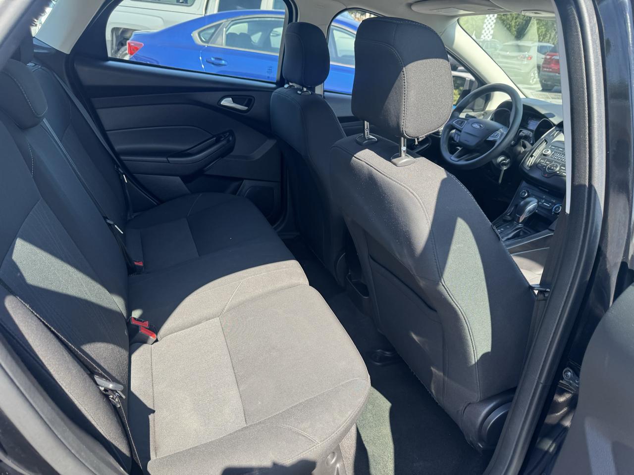 Ford Focus photo 22