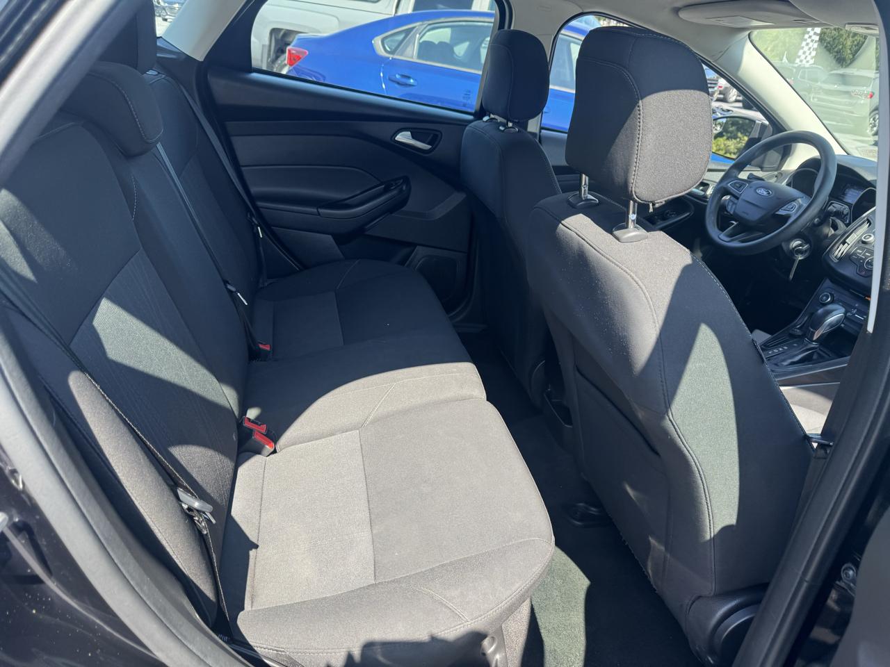 Ford Focus photo 23