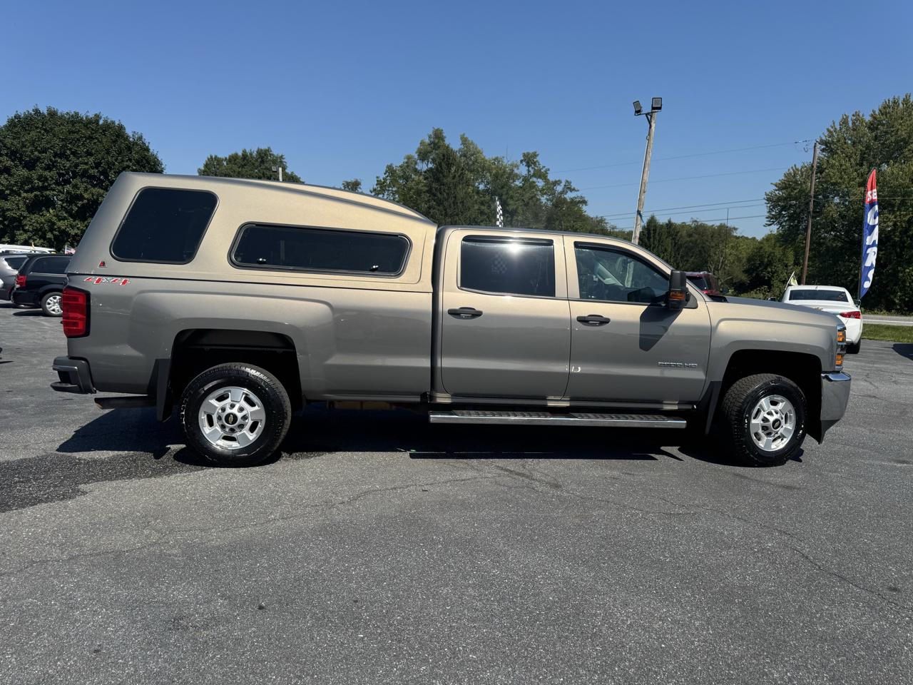 Chevrolet Silverado photo 13