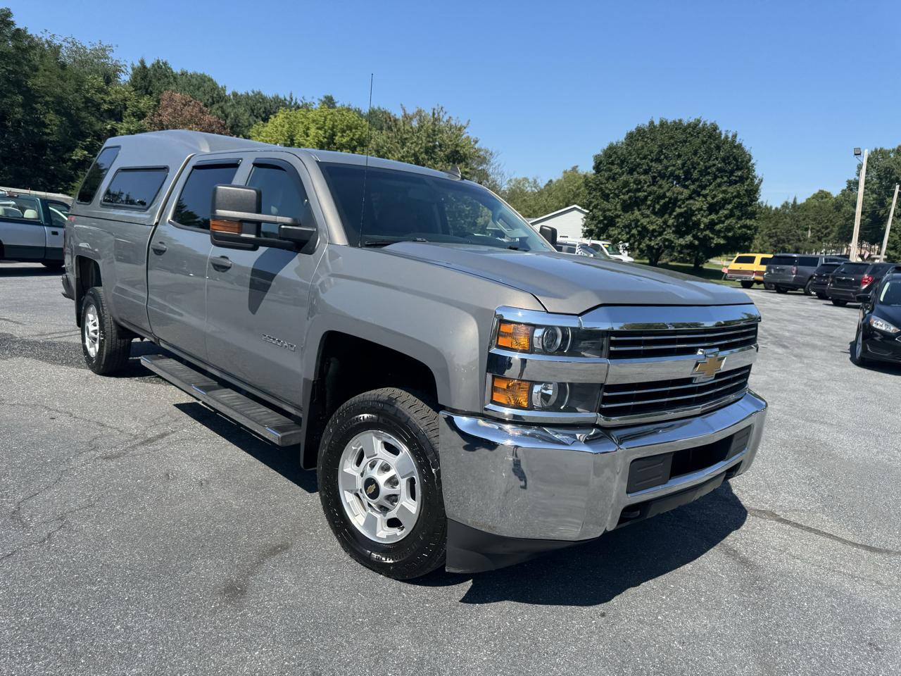 Chevrolet Silverado photo 14