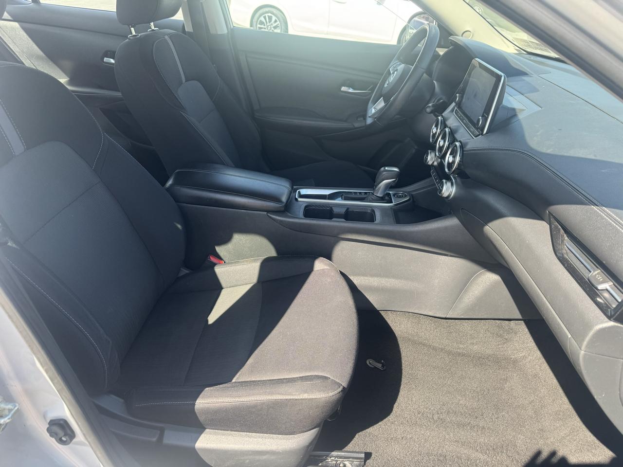Nissan Sentra SV CVT 2020