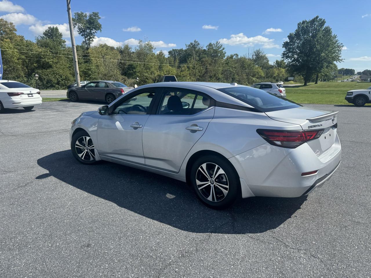 Nissan Sentra SV CVT 2020