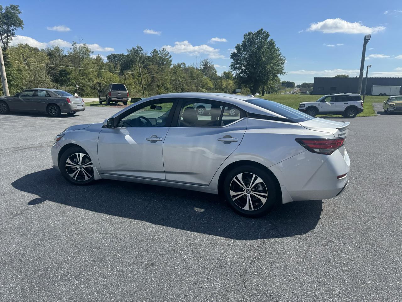 Nissan Sentra SV CVT 2020