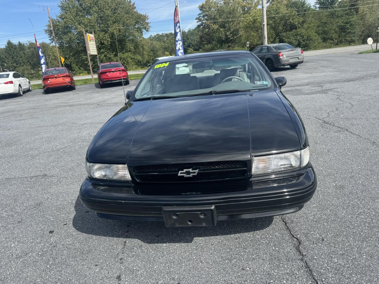 Chevrolet Caprice Classic/Impala SS 4dr Sedan LS 1994