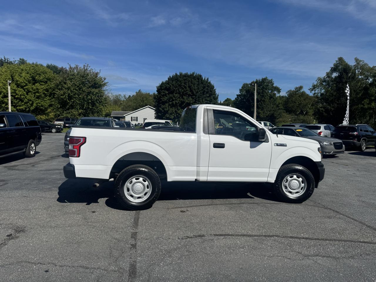 Ford F-150 XLT 4WD Reg Cab 8' Box 2020