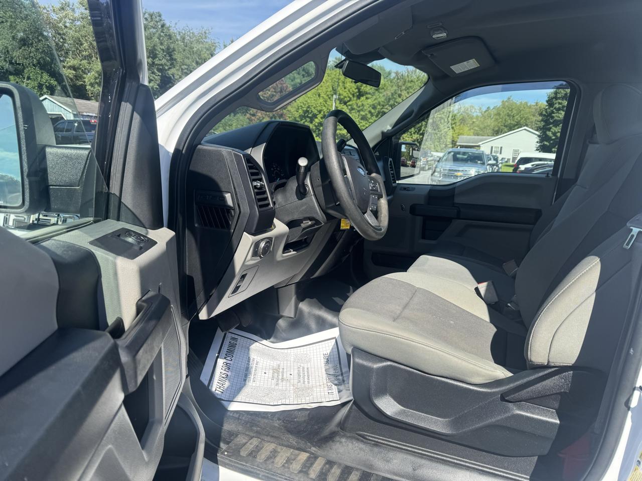 Ford F-150 XLT 4WD Reg Cab 8' Box 2020