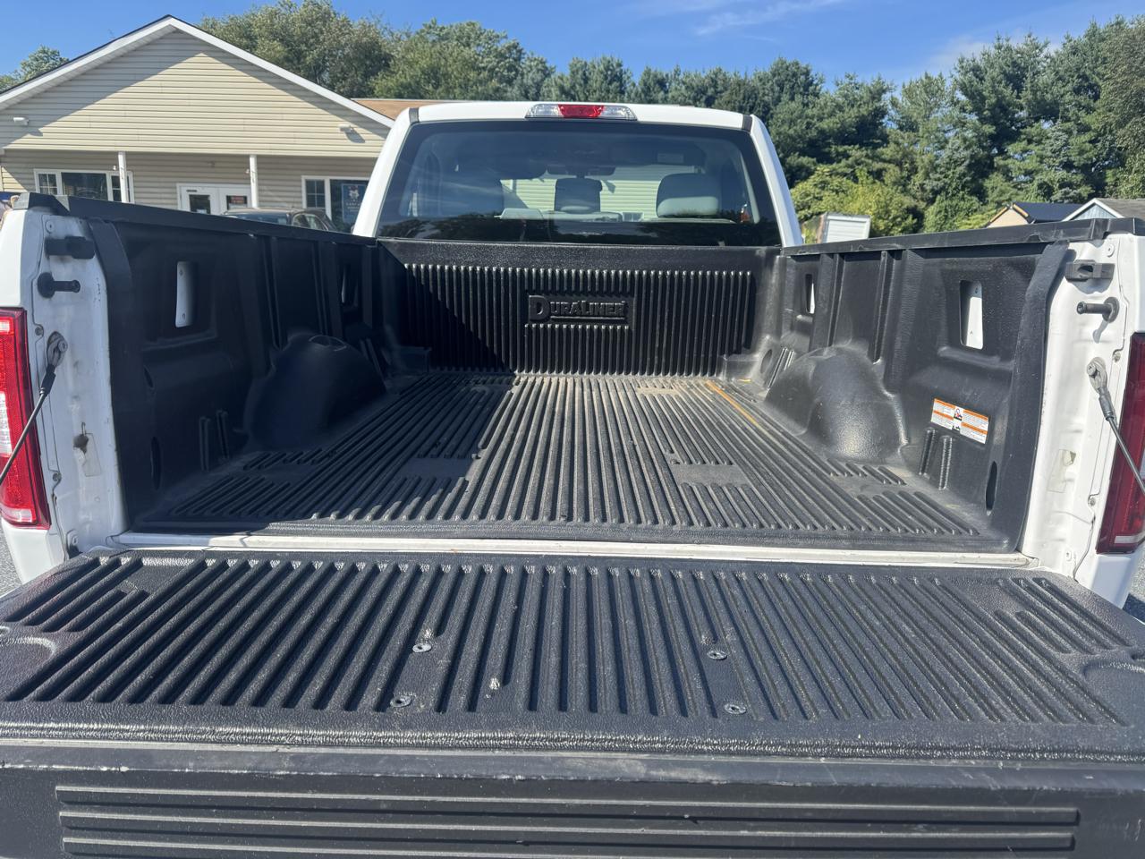 Ford F-150 XLT 4WD Reg Cab 8' Box 2020