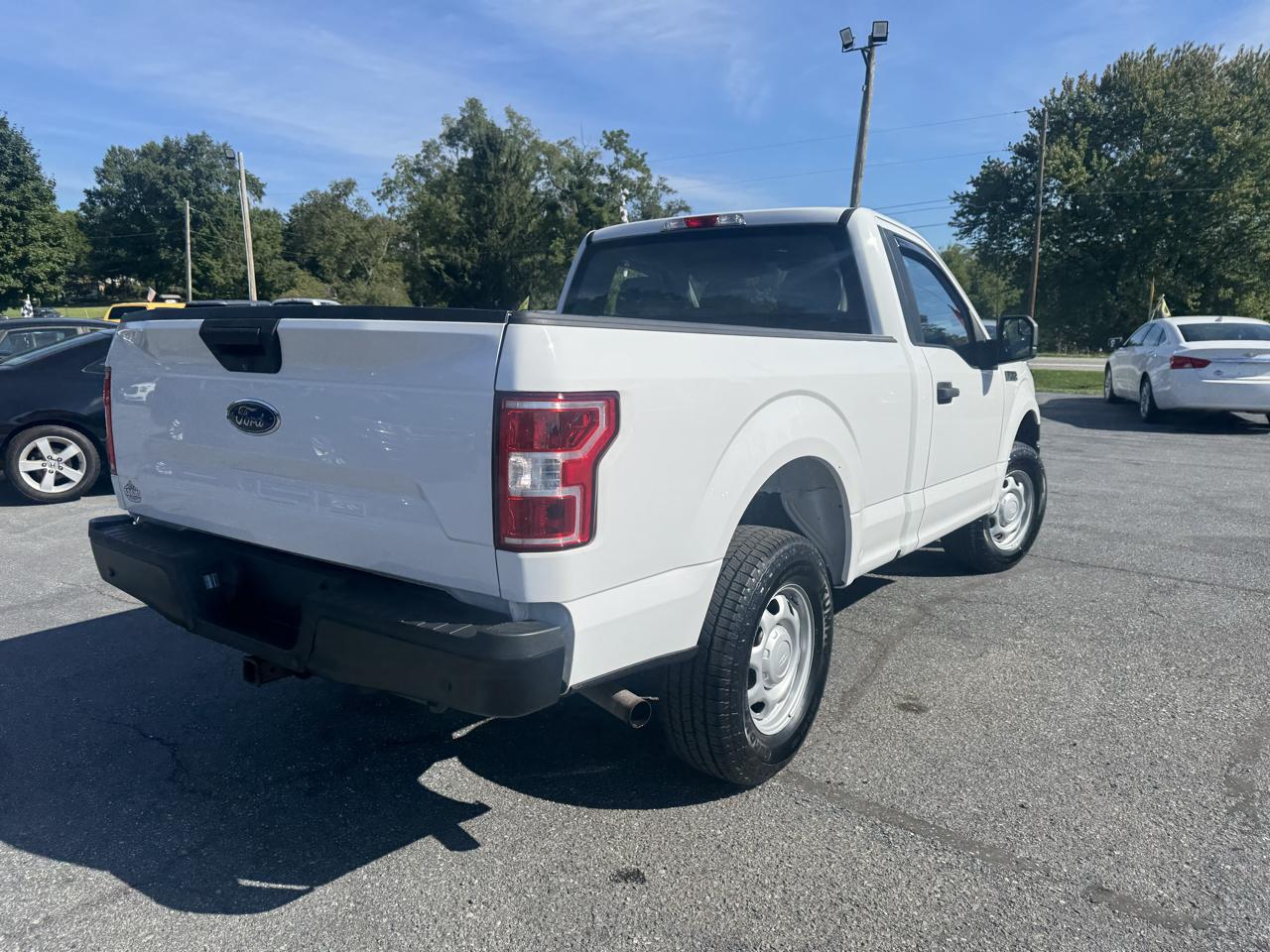 Ford F-150 XLT 4WD Reg Cab 8' Box 2020