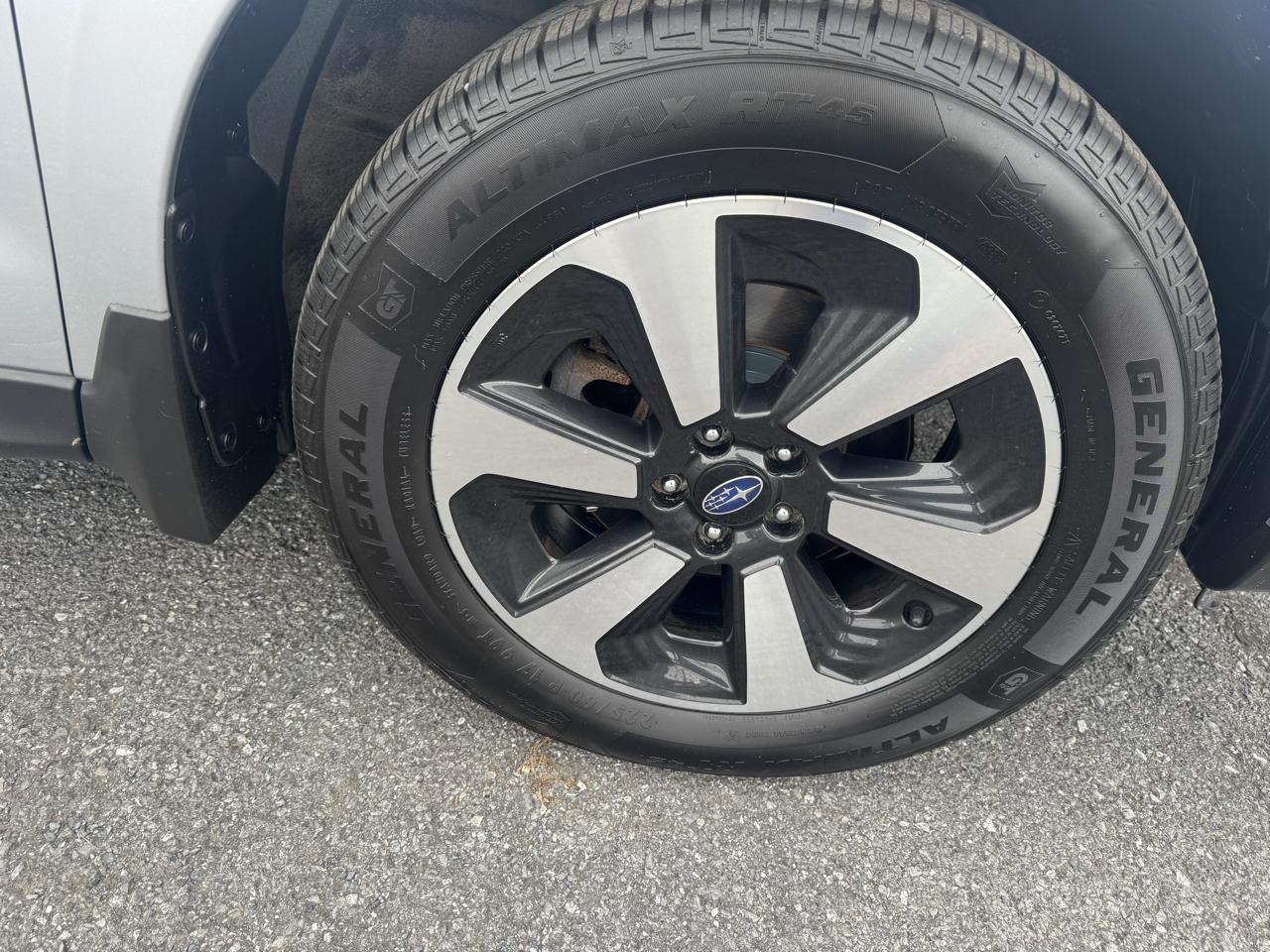 Subaru Forester 2.5i Premium CVT 2018