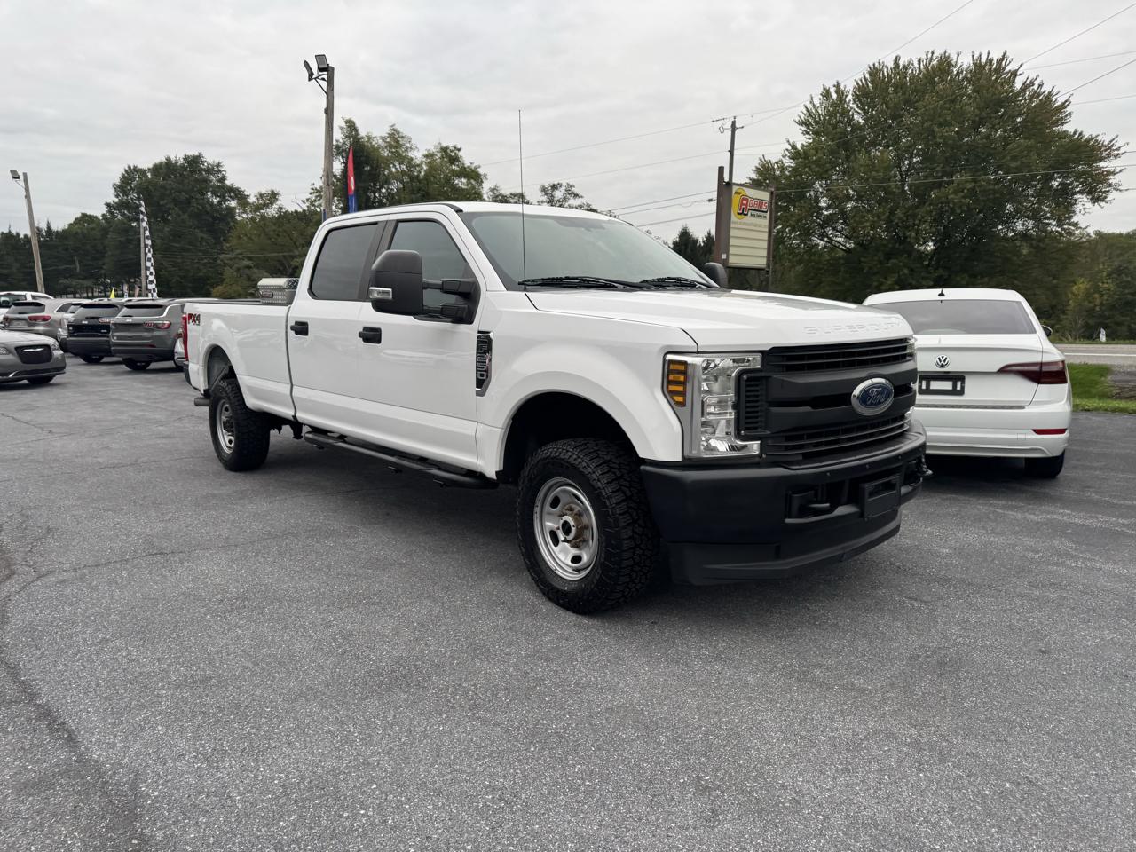 Ford Super Duty F-250 SRW XL 4WD Crew Cab 8' Box 2019