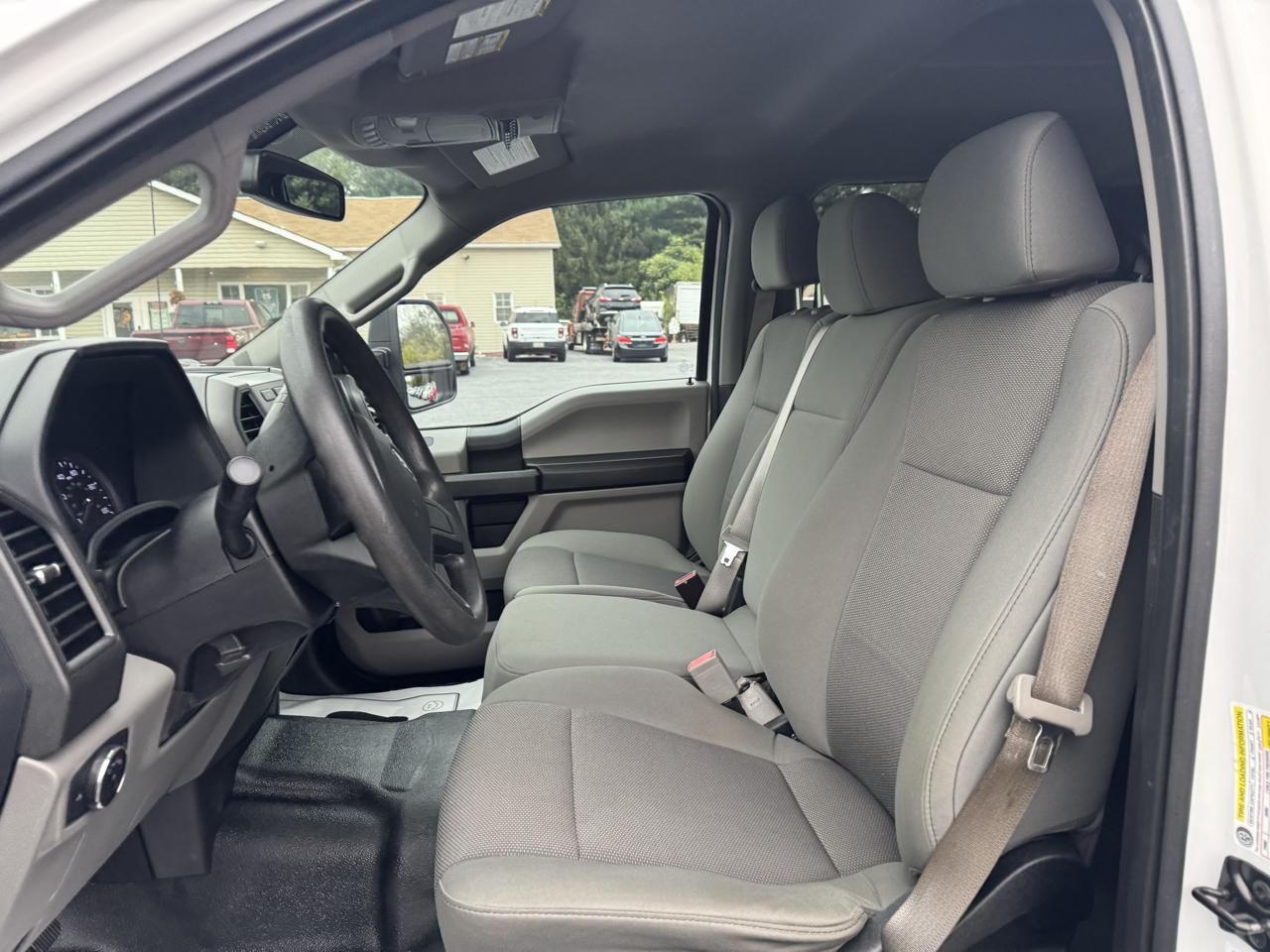 Ford Super Duty F-250 SRW XL 4WD Crew Cab 8' Box 2019