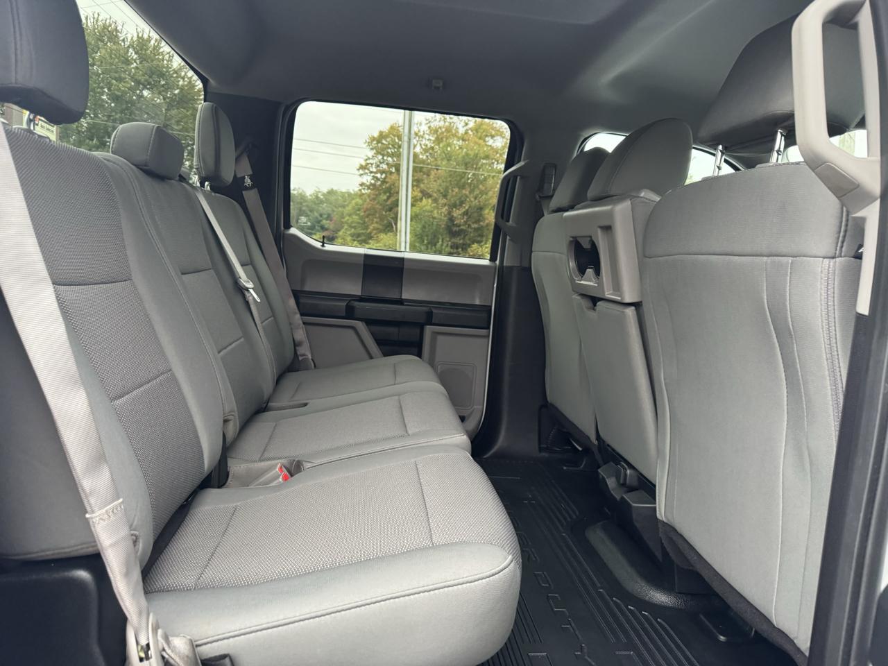 Ford Super Duty F-250 SRW XL 4WD Crew Cab 8' Box 2019