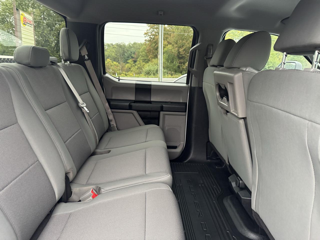 Ford Super Duty F-250 SRW XL 4WD Crew Cab 8' Box 2019