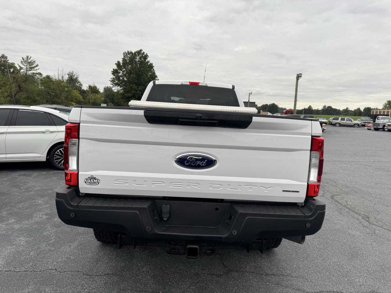 Ford Super Duty F-250 SRW XL 4WD Crew Cab 8' Box 2019