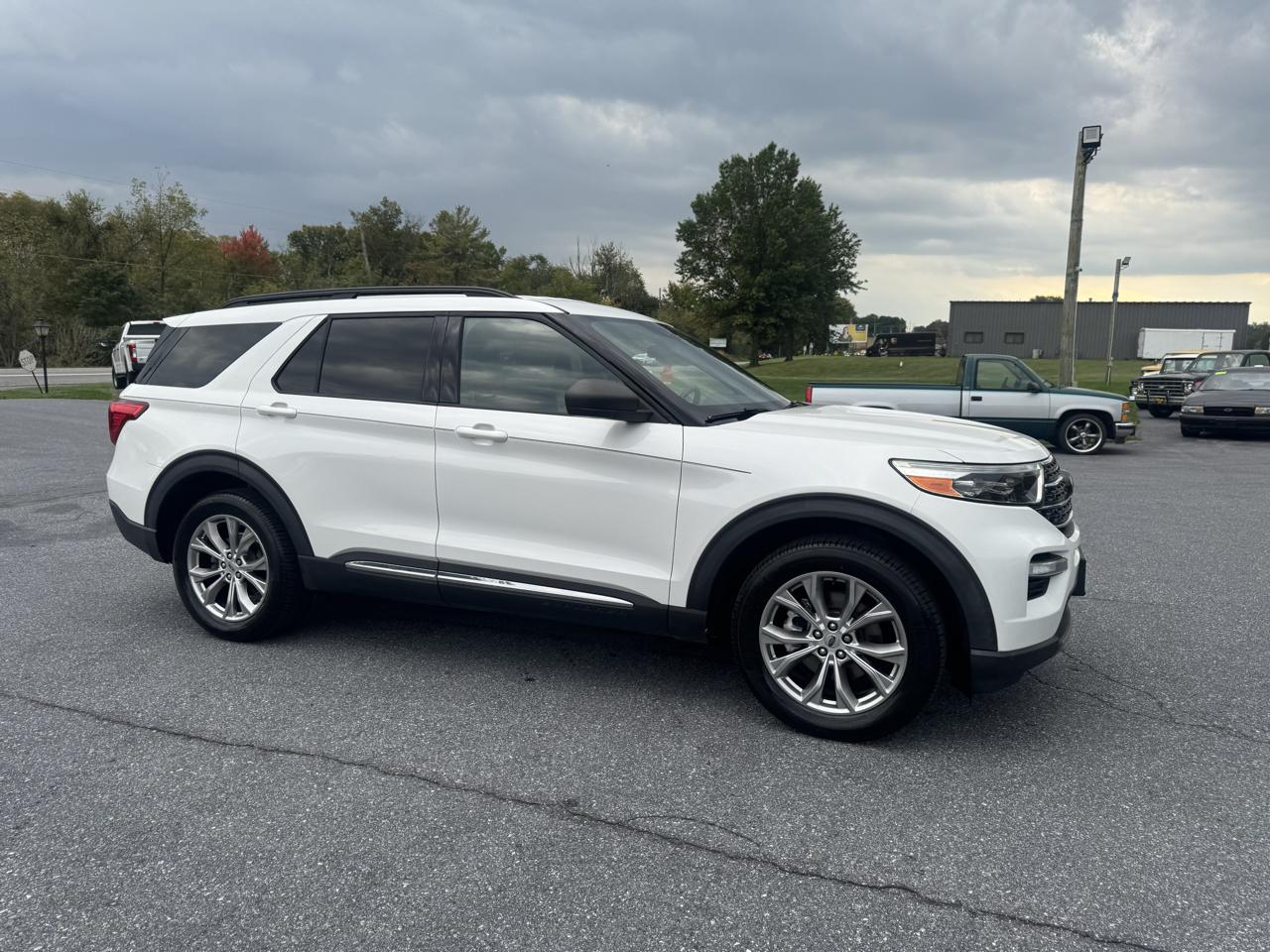 Ford Explorer XLT 4WD 2020