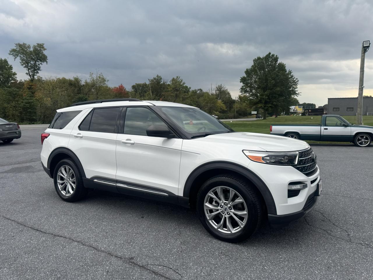 Ford Explorer XLT 4WD 2020