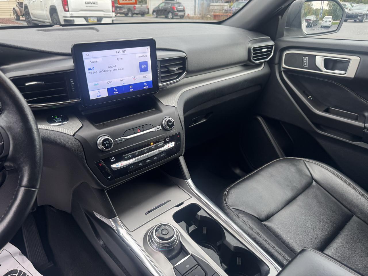 Ford Explorer XLT 4WD 2020