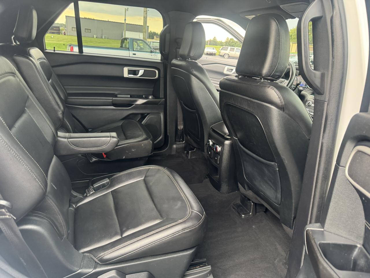 Ford Explorer XLT 4WD 2020