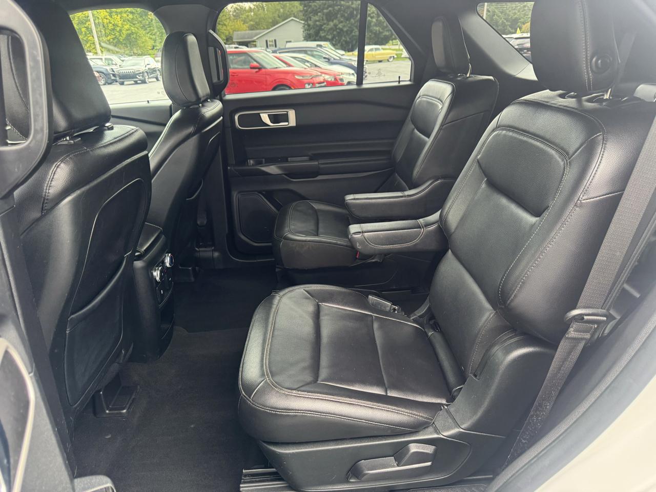Ford Explorer XLT 4WD 2020