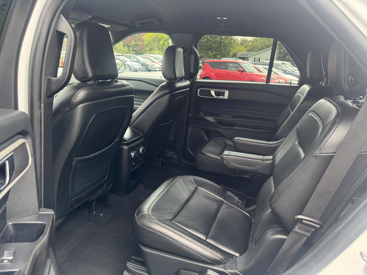 Ford Explorer XLT 4WD 2020