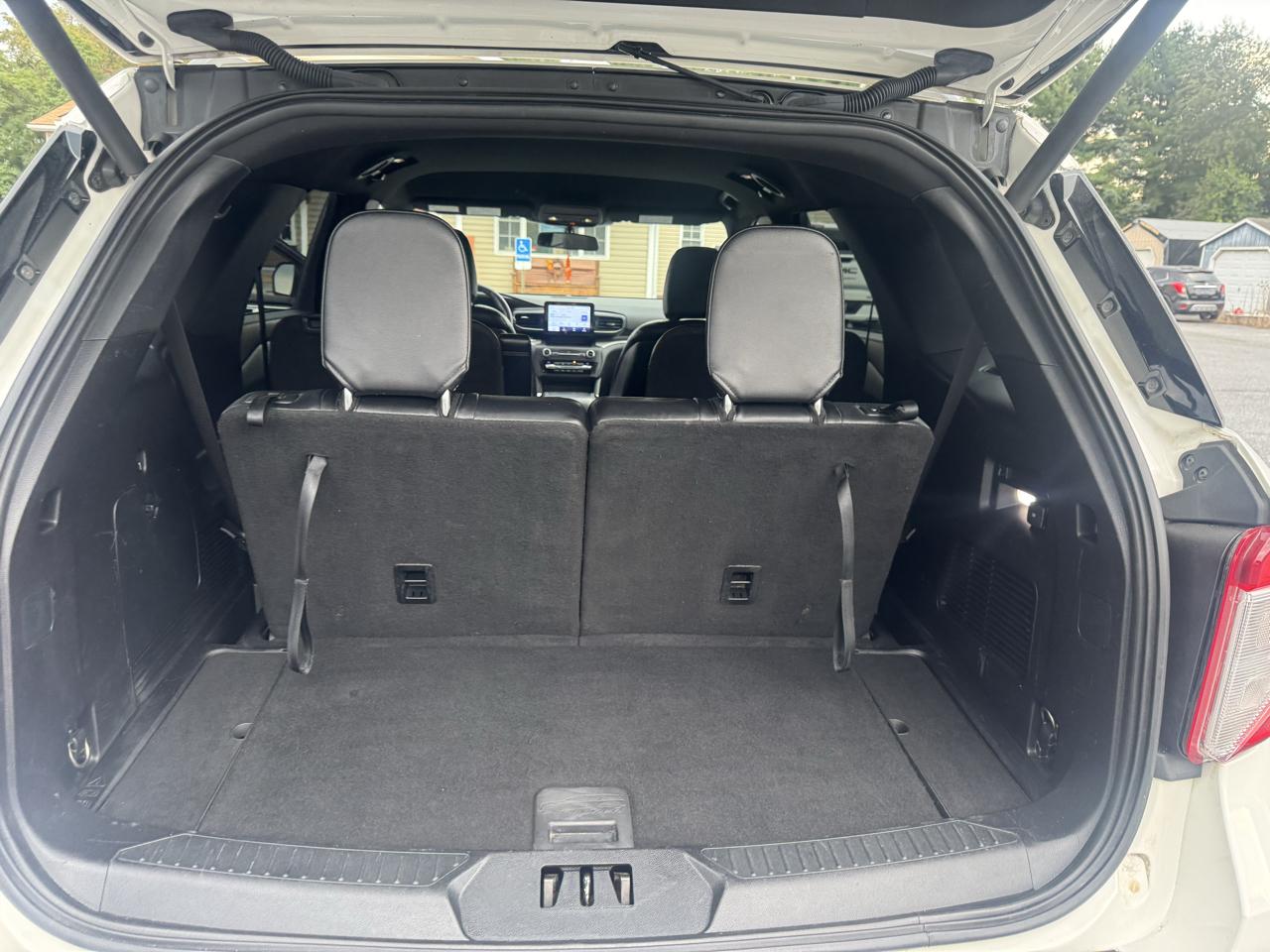 Ford Explorer XLT 4WD 2020