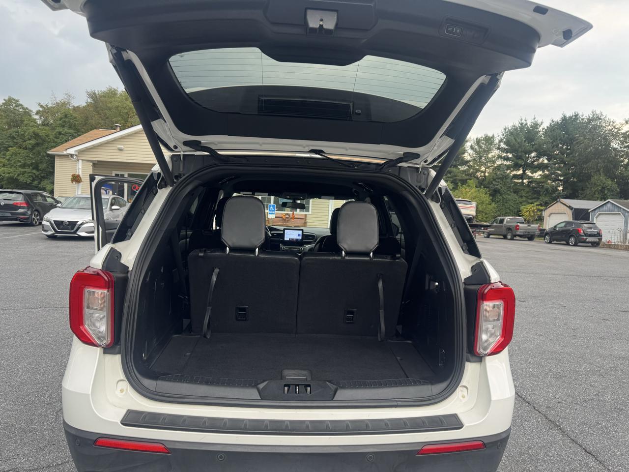 Ford Explorer XLT 4WD 2020