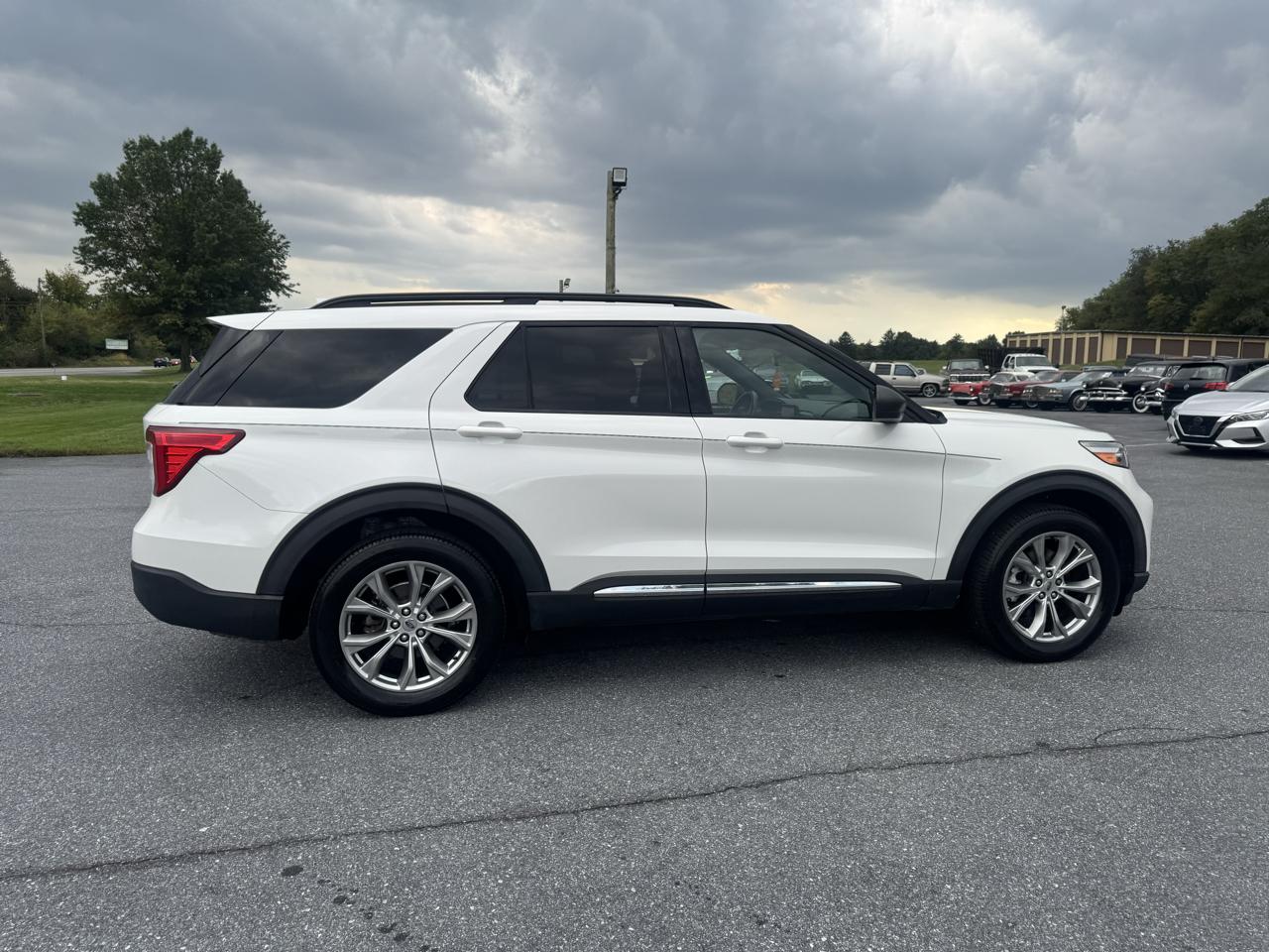Ford Explorer XLT 4WD 2020