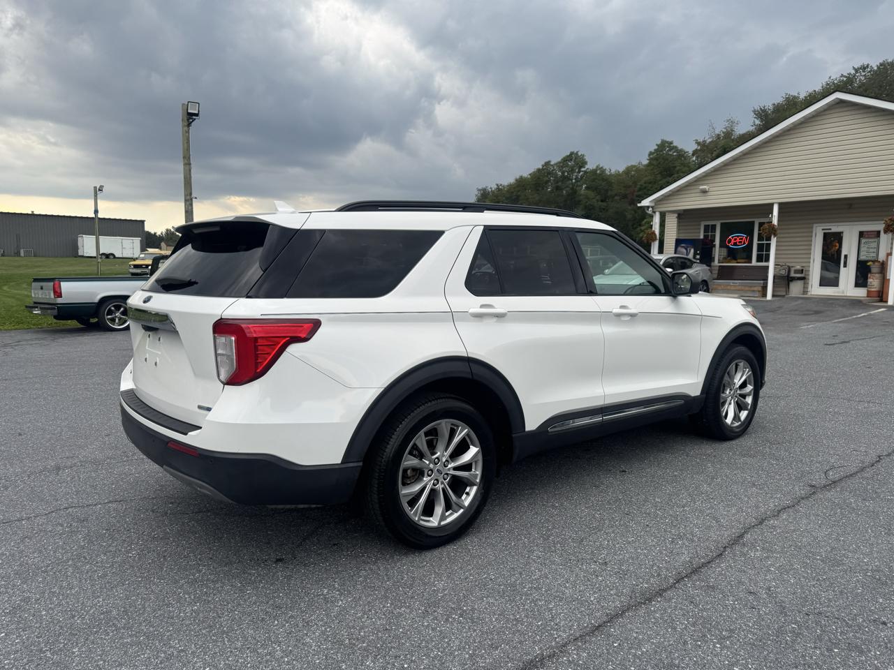 Ford Explorer XLT 4WD 2020