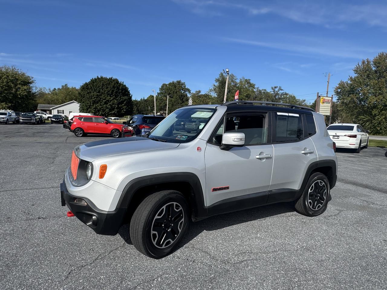 Jeep Renegade photo 2