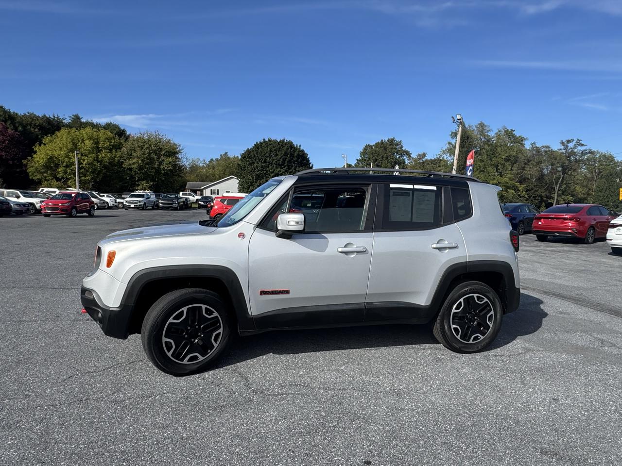 Jeep Renegade photo 11