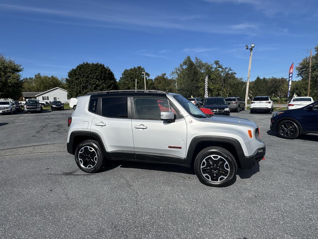Jeep Renegade photo 12