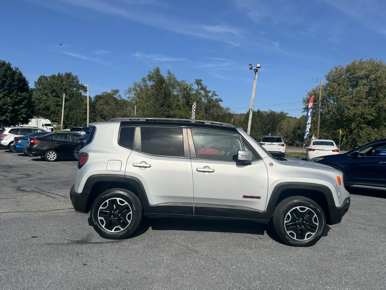 Jeep Renegade photo 21