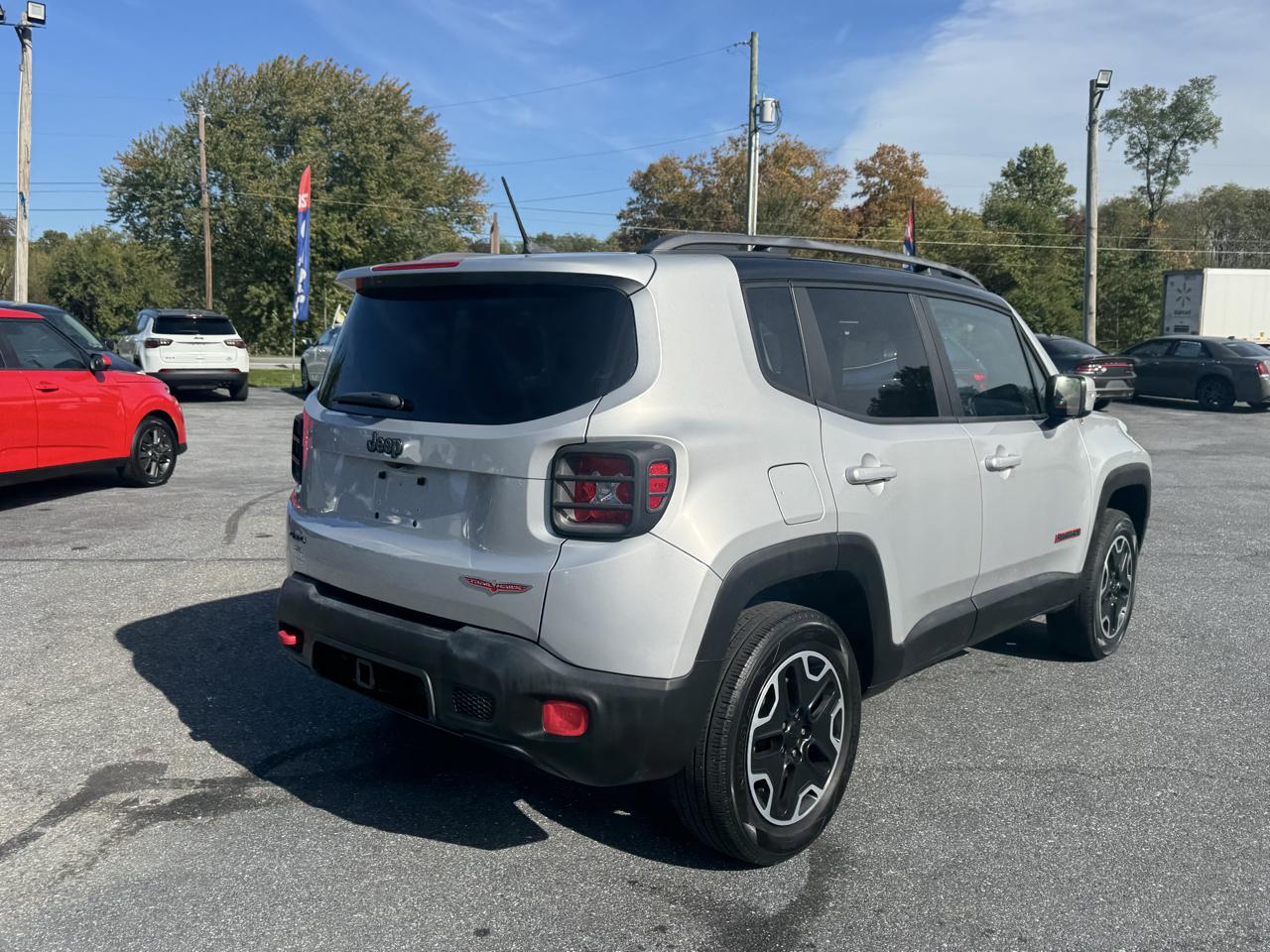 Jeep Renegade photo 38