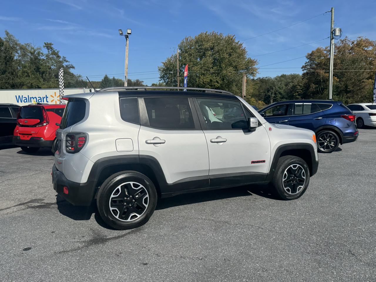Jeep Renegade photo 40