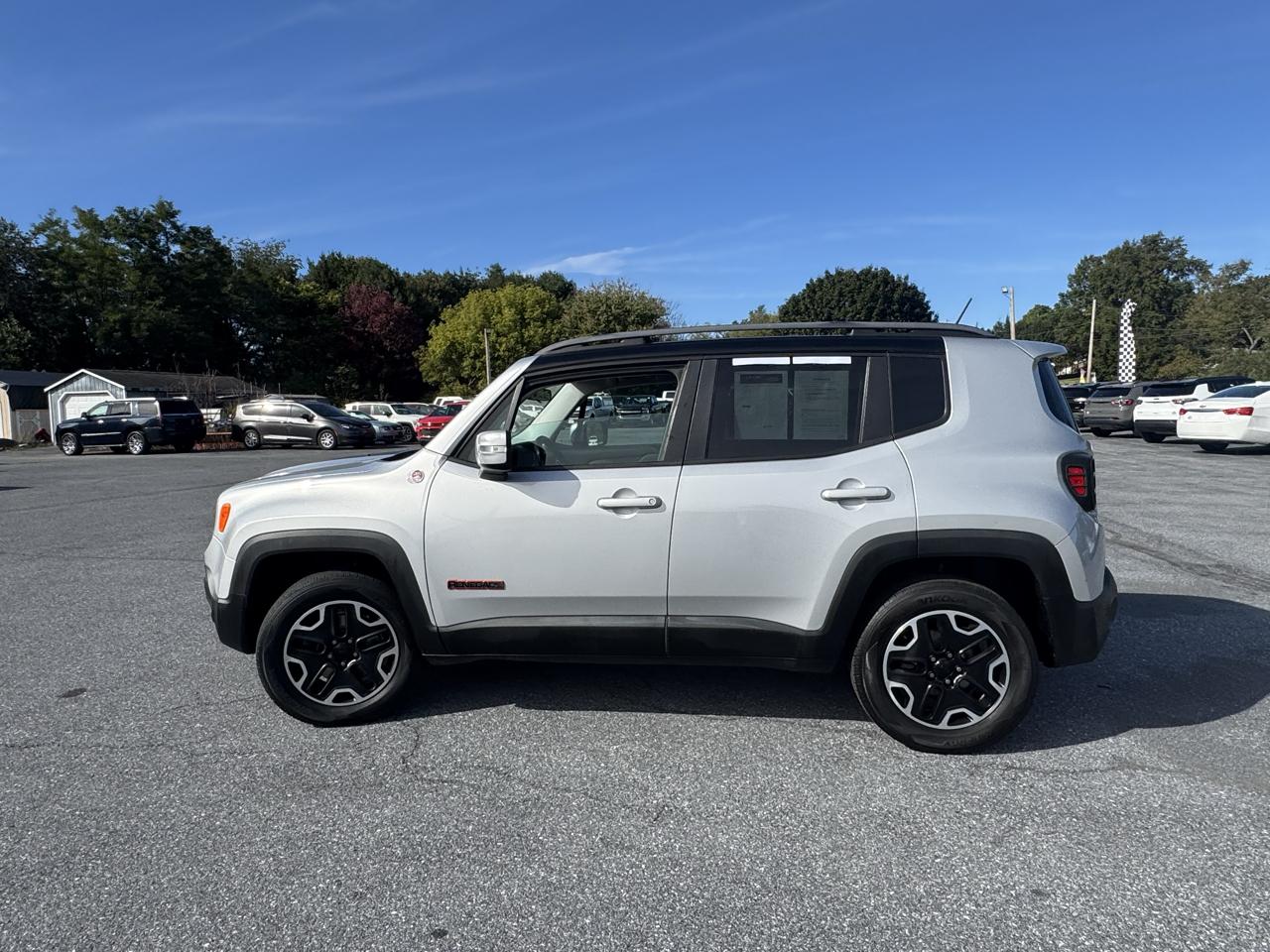 Jeep Renegade photo 42