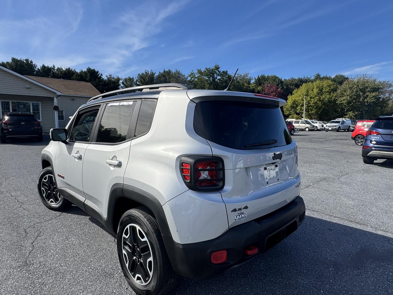 Jeep Renegade photo 43