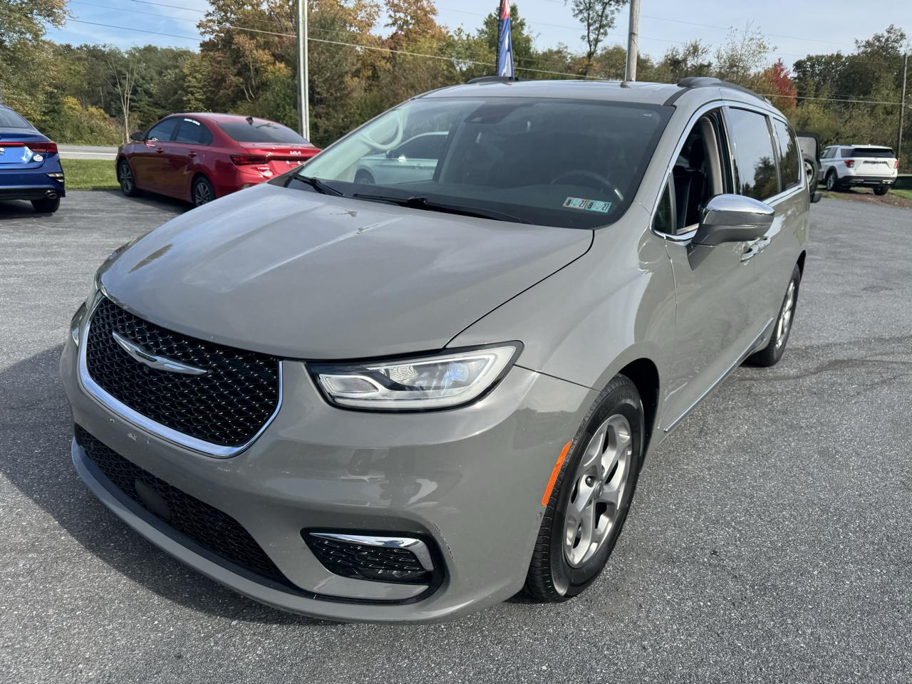 Chrysler Pacifica Limited FWD 2022